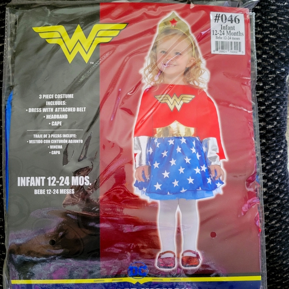 Costume